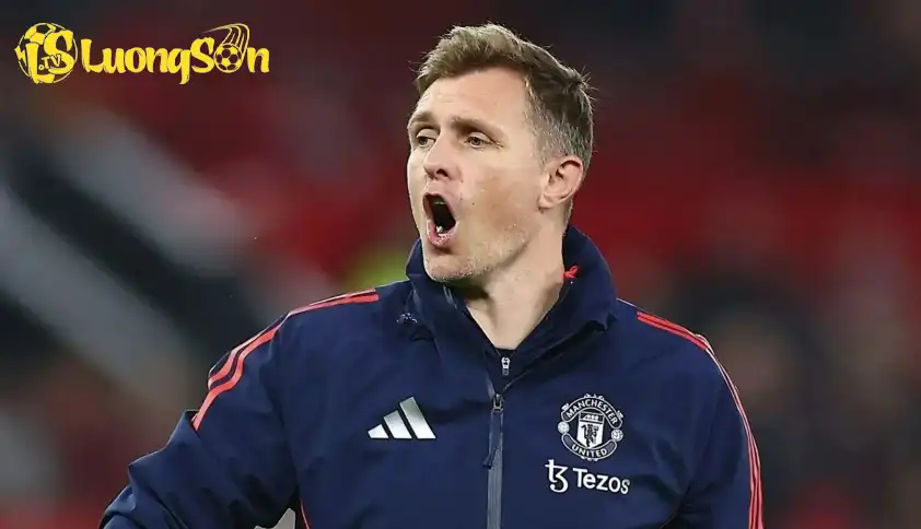 Fletcher đang gây ấn tượng mạnh với vai trò HLV U18 Man Utd