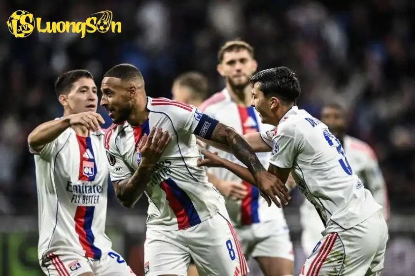 Lyon được dự đoán sẽ chiến thắng để cải thiện vị trí trên bảng xếp hạng.