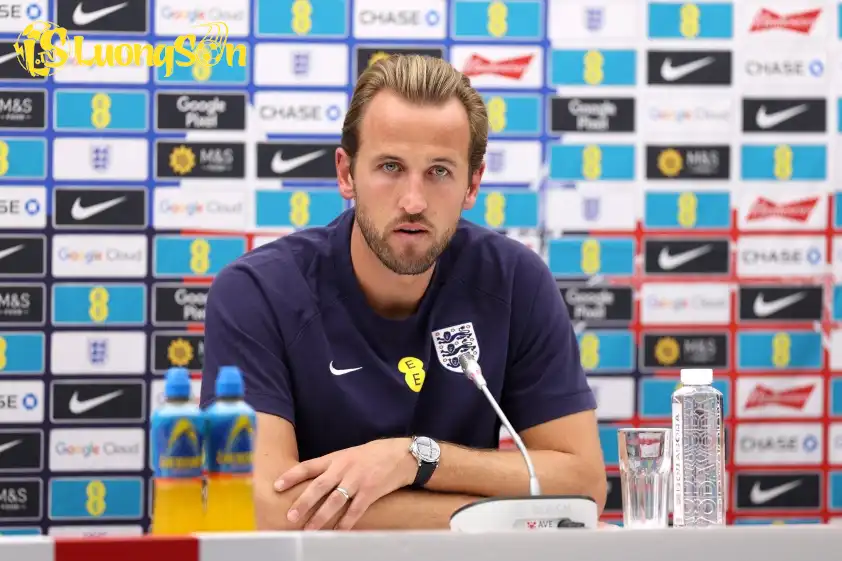 Kane cho rằng bản thân sẽ không bao giờ giành Quả bóng Vàng nếu không vô địch World Cup hoặc Champions League