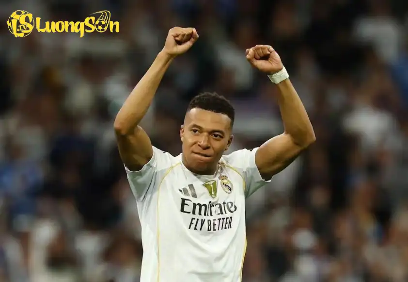 Đội trưởng tuyển Pháp lên tiếng xoa dịu tình hình tại Bernabeu lúc này